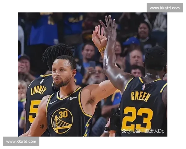 灰熊硬碰勇士西部强强对话年轻风暴挑战王朝底蕴季后赛席位之争悬念拉满